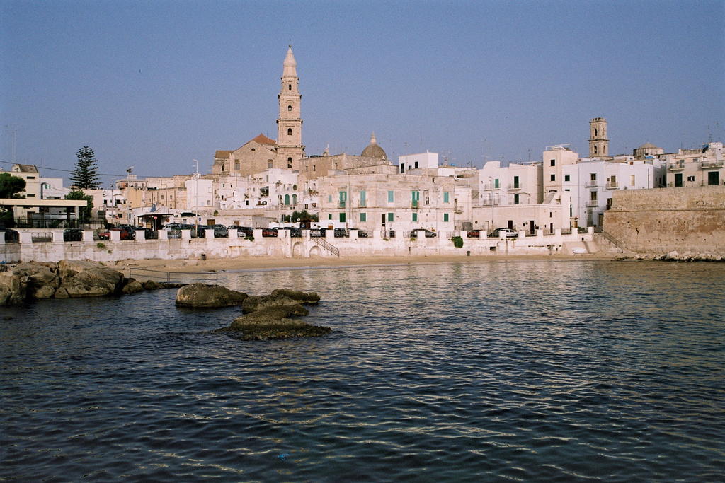 Mamma Maria 2010 Bed and Breakfast Monopoli Exteriör bild